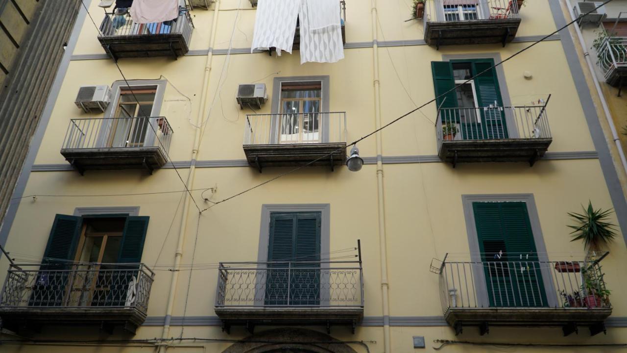 Donna Vicenza Bed & Breakfast Nápoles Exterior foto